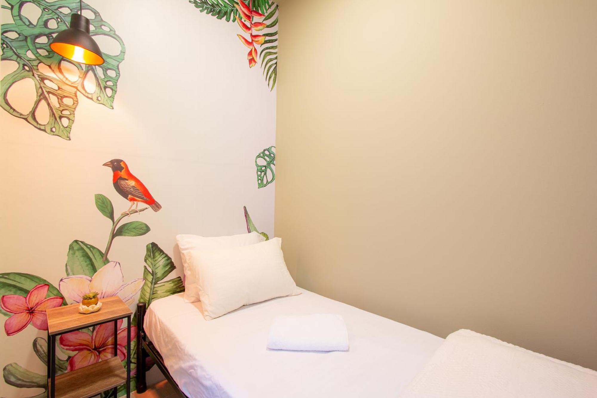 Parceros Med Hostel Medellin Bagian luar foto
