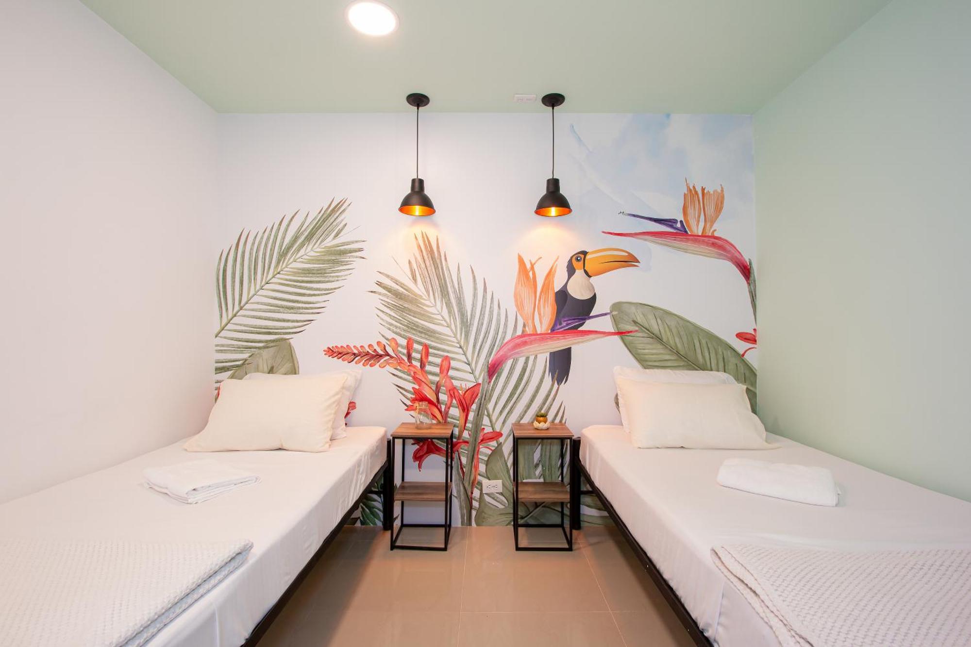 Parceros Med Hostel Medellin Bagian luar foto
