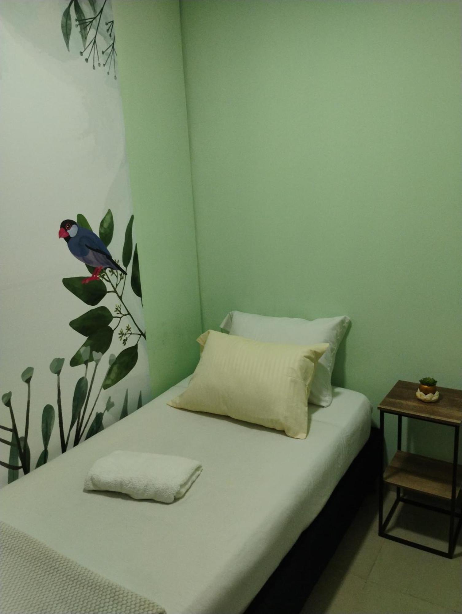 Parceros Med Hostel Medellin Bagian luar foto